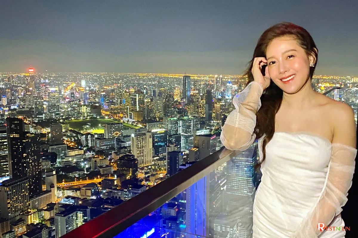 Mahanakhon SkyWalk เดินทางสะดวกมาก